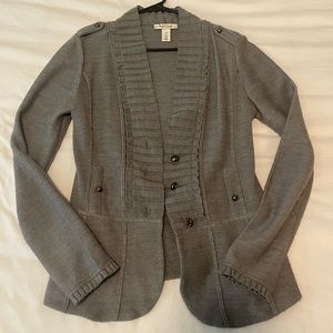 Medium size sweater/blazer